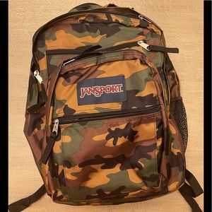 Jansport camo backpack